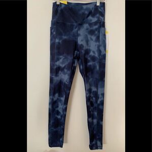 Danskin blue camo tight leggings, NWT, size S/P